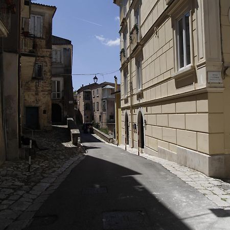 Diverso Apartment Caiazzo Εξωτερικό φωτογραφία
